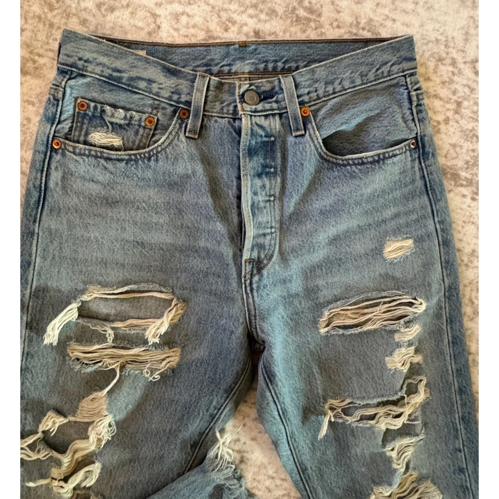 Levis 501 Skinny Distressed High Rise Button Fly Jeans Medium Wash Denim Size 27 - Picture 3 of 13